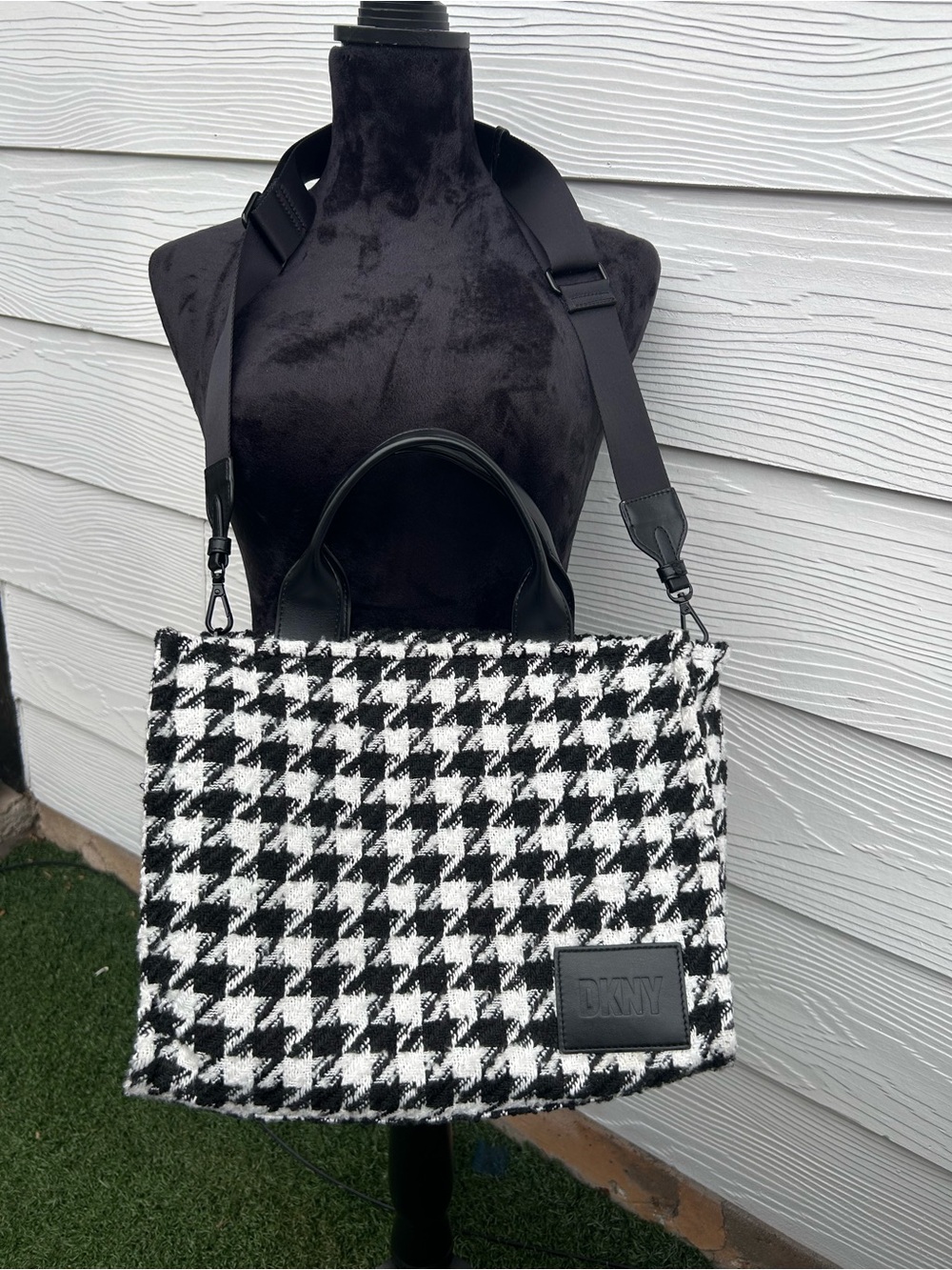 DKNY Black & White Houndstooth Shoulder Tote